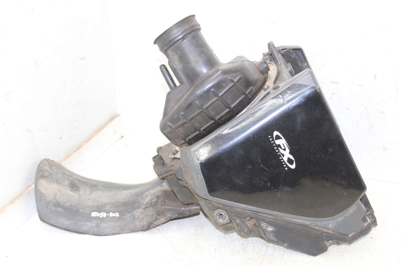2001 Yamaha WR 250F Air Box Intake Housing Boot Filter Cage