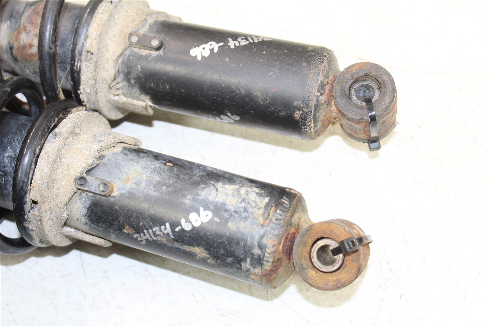 2008 Polaris Sportsman 500 EFI HO Rear Shocks Spring Absorber Left Right