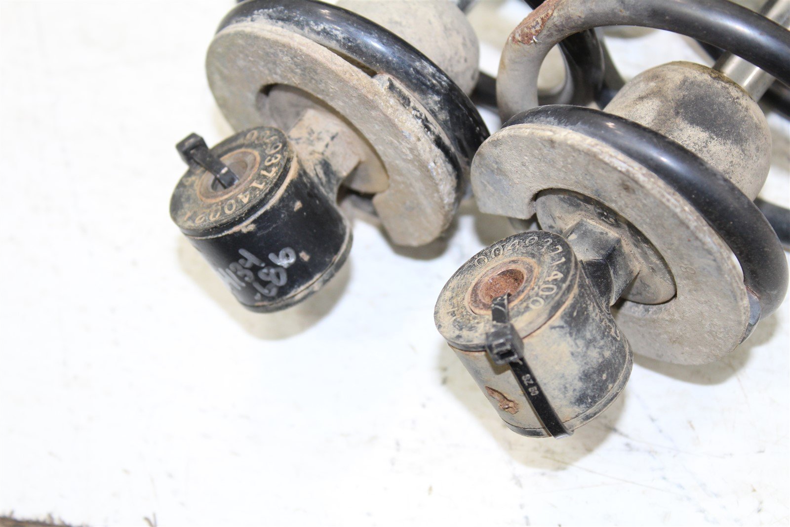2008 Polaris Sportsman 500 EFI HO Rear Shocks Spring Absorber Left Right