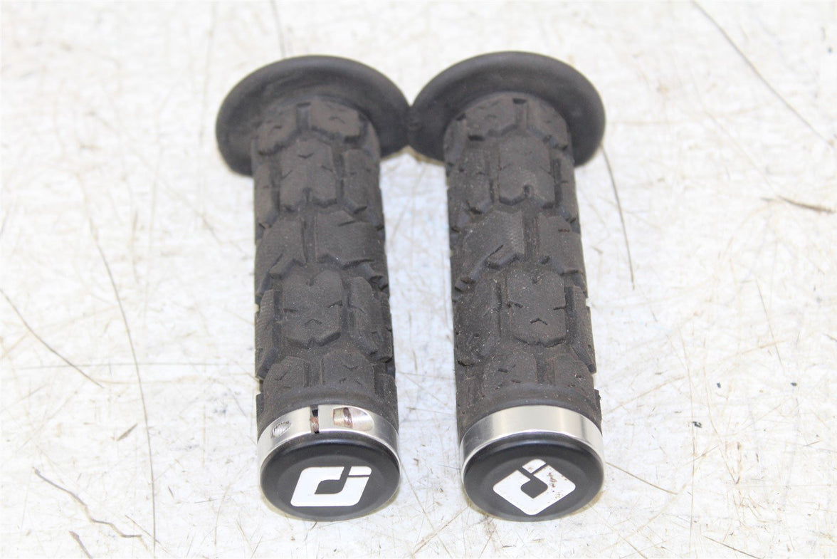 2008 Polaris Sportsman 500 EFI HO ODI Lock On Handle Bar Grips