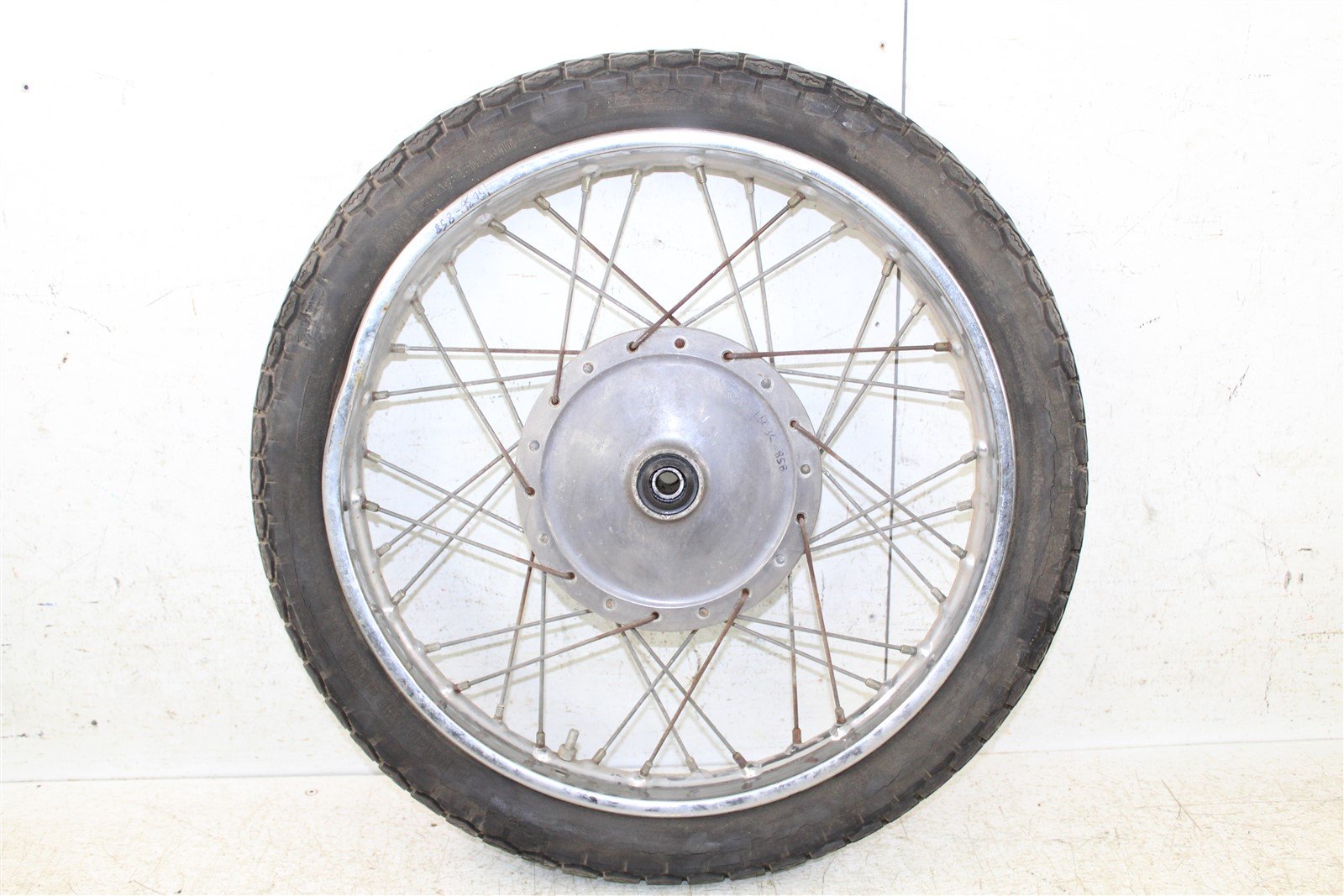 1972 Honda CB 175 Front Wheel Rim Hub