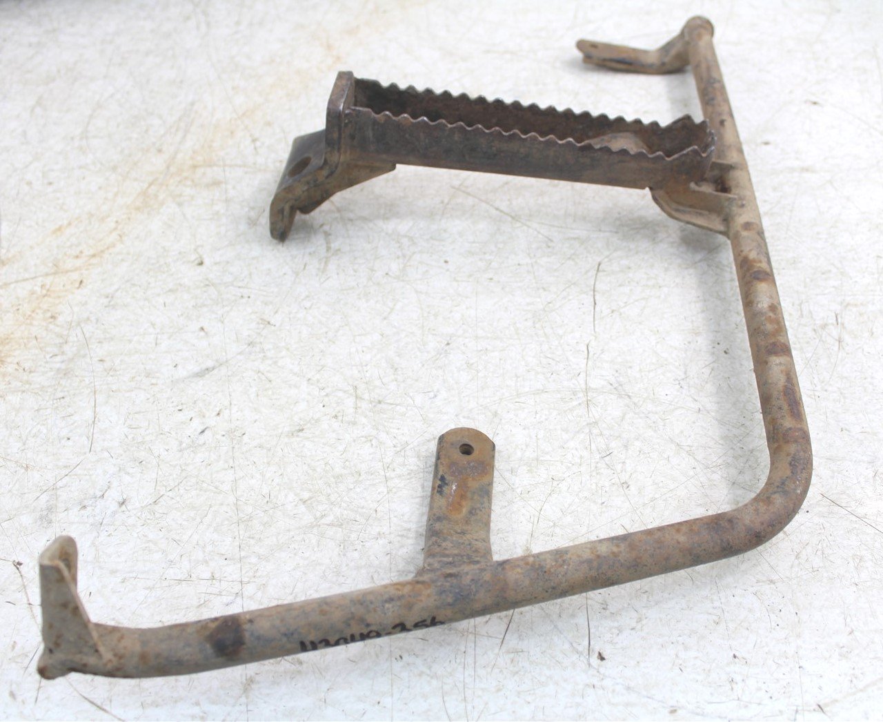 2003 Suzuki Vinson 500 4x4 Automatic Right Foot Peg Rest