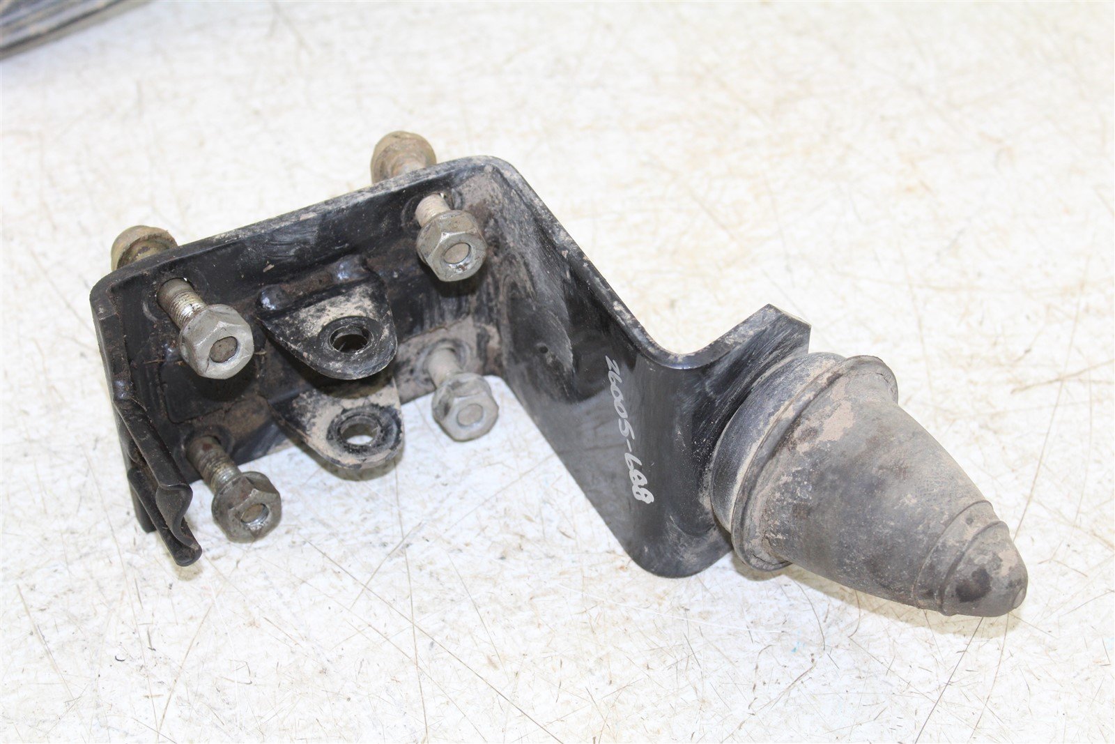 2002 Kawasaki Mule 2510 Diesel 4x4 Rear Right Leaf Spring Assembly w/ Bump Stop