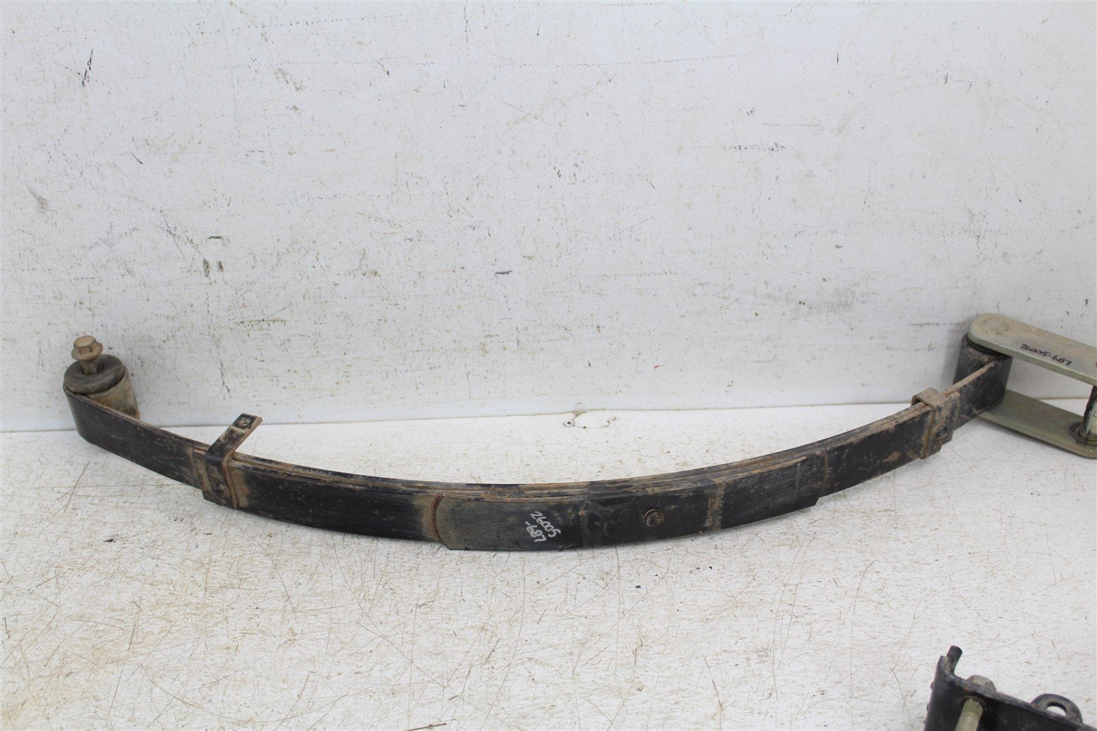 2002 Kawasaki Mule 2510 Diesel 4x4 Rear Left Leaf Spring Assembly w/ Bump Stop
