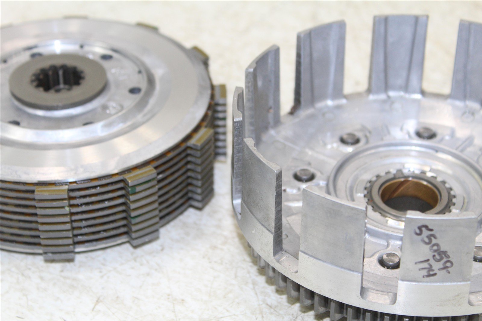 2004 Yamaha YZ 450F Clutch Basket Inner Hub Pressure Plate