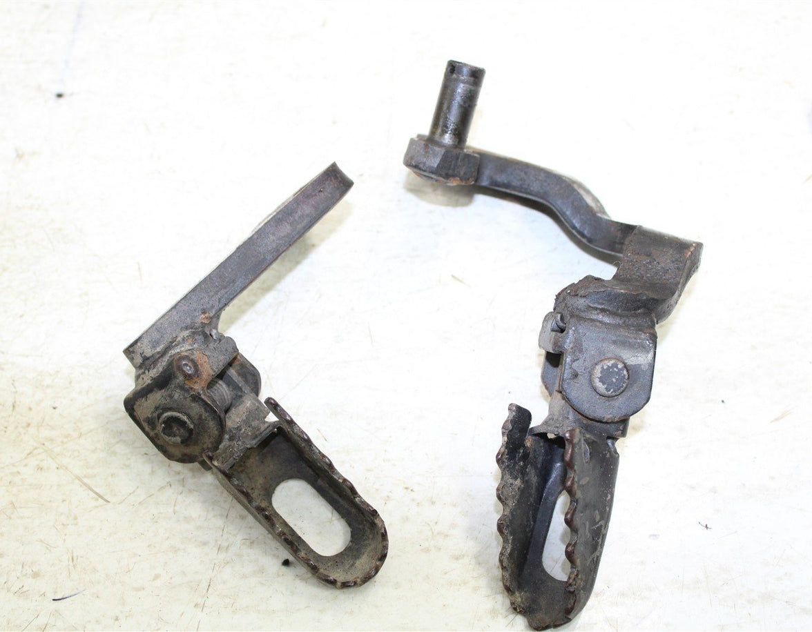 1989 Yamaha XT 600 Foot Pegs Rests Set Left Right