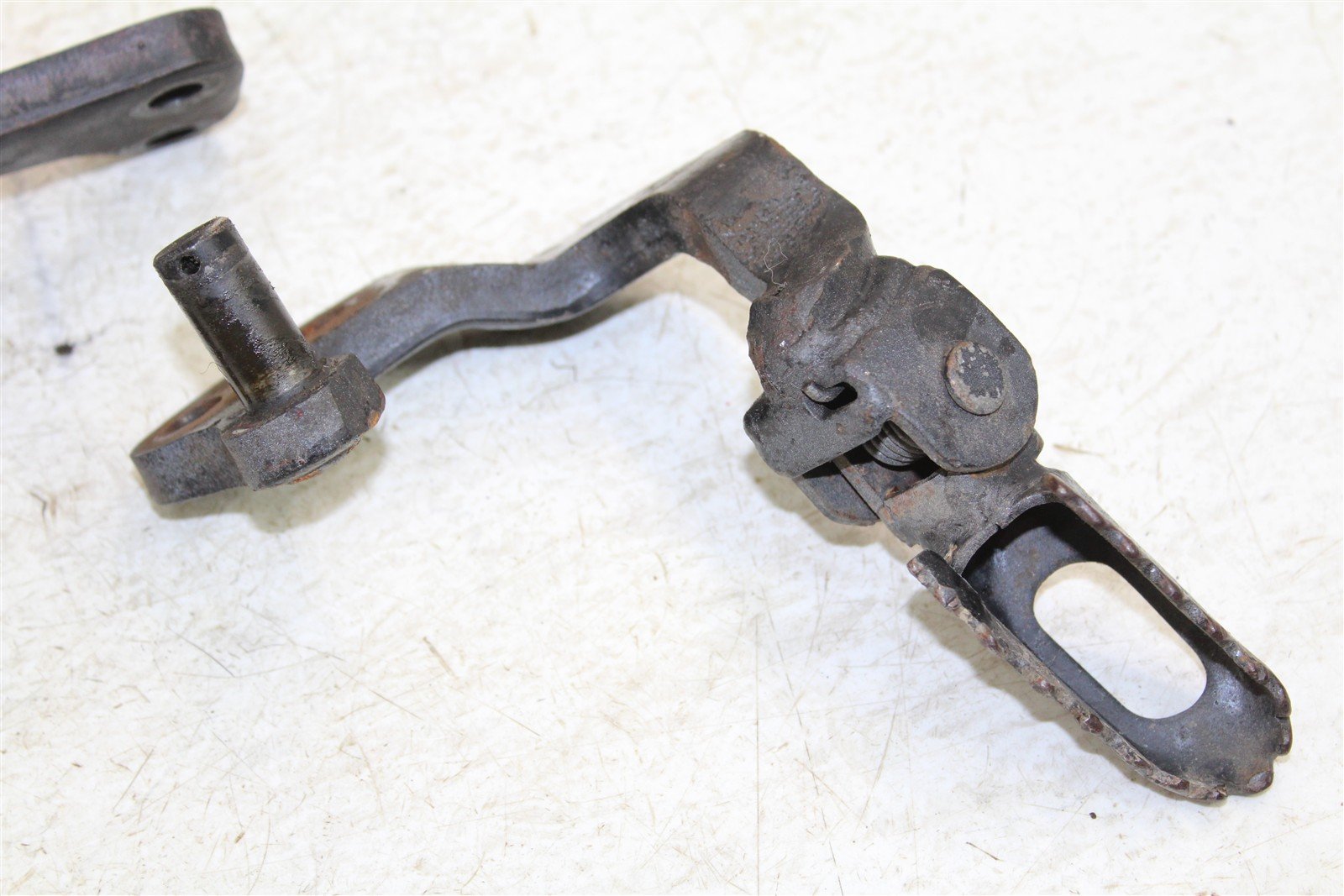 1989 Yamaha XT 600 Foot Pegs Rests Set Left Right