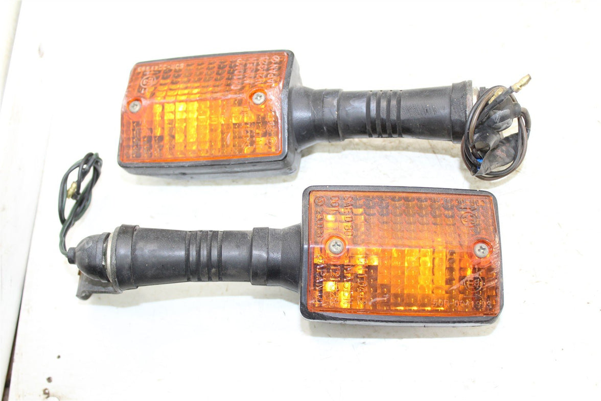 1989 Yamaha XT 600 Rear Turn Signals Blinker Directional Light Indicator