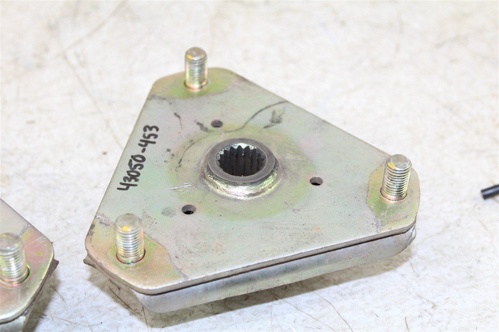 1988 Suzuki Quadsport LT 80 Rear Hubs Wheel Mounts