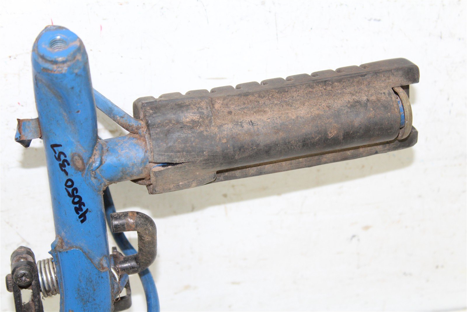 1988 Suzuki Quadsport LT 80 Foot Pegs Rests Left Right