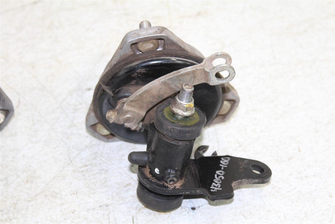 1988 Suzuki Quadsport LT 80 Front Brake Drums Hubs w/ Spindles Left Right