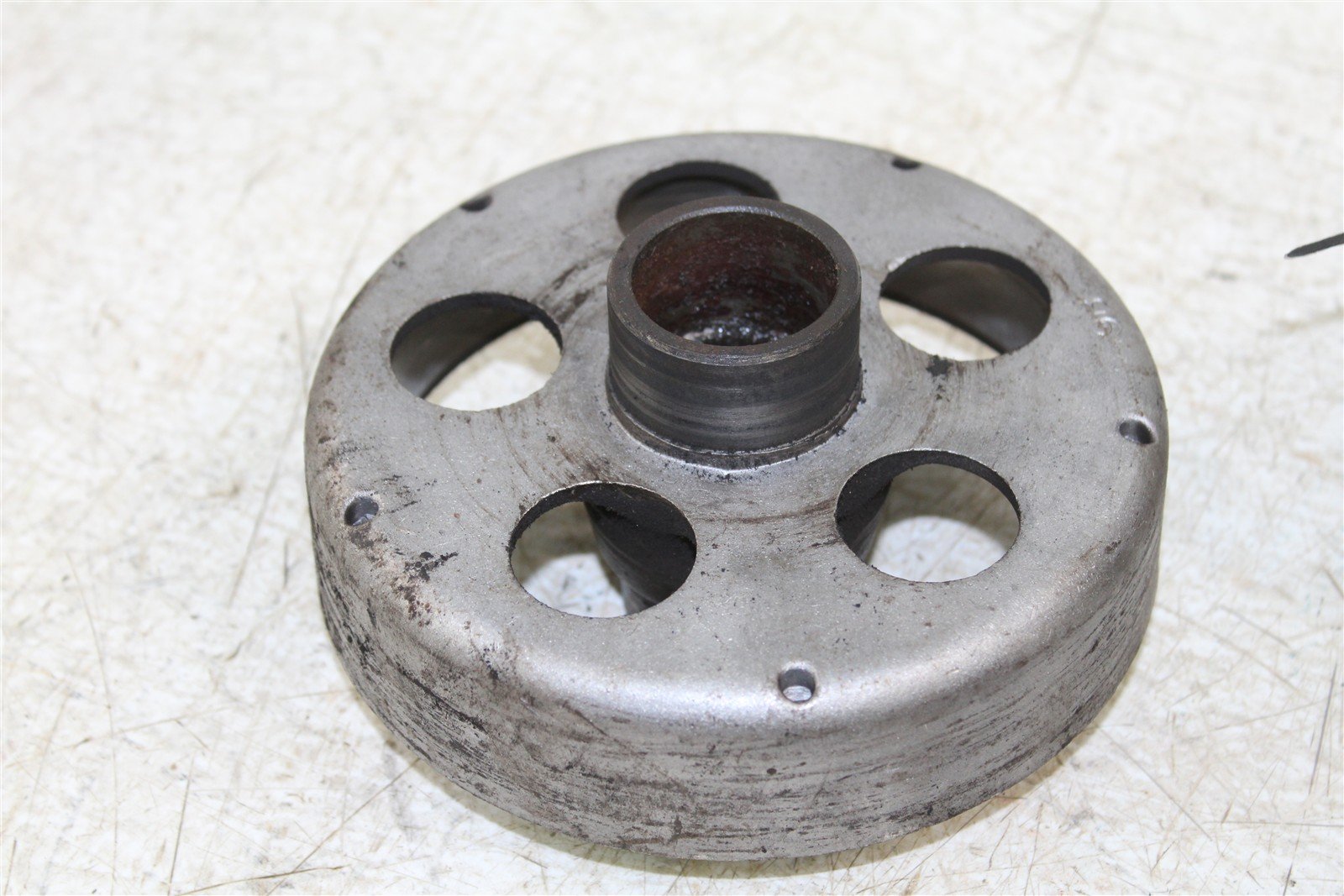 1988 Suzuki Quadsport LT 80 Rear Brake Drum Assembly Axle Carrier Backing Plate