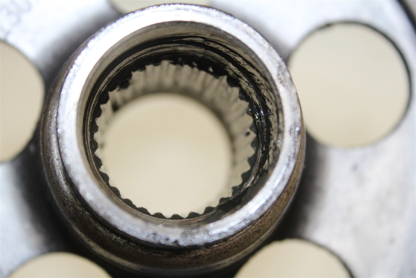 1988 Suzuki Quadsport LT 80 Rear Brake Drum Assembly Axle Carrier Backing Plate