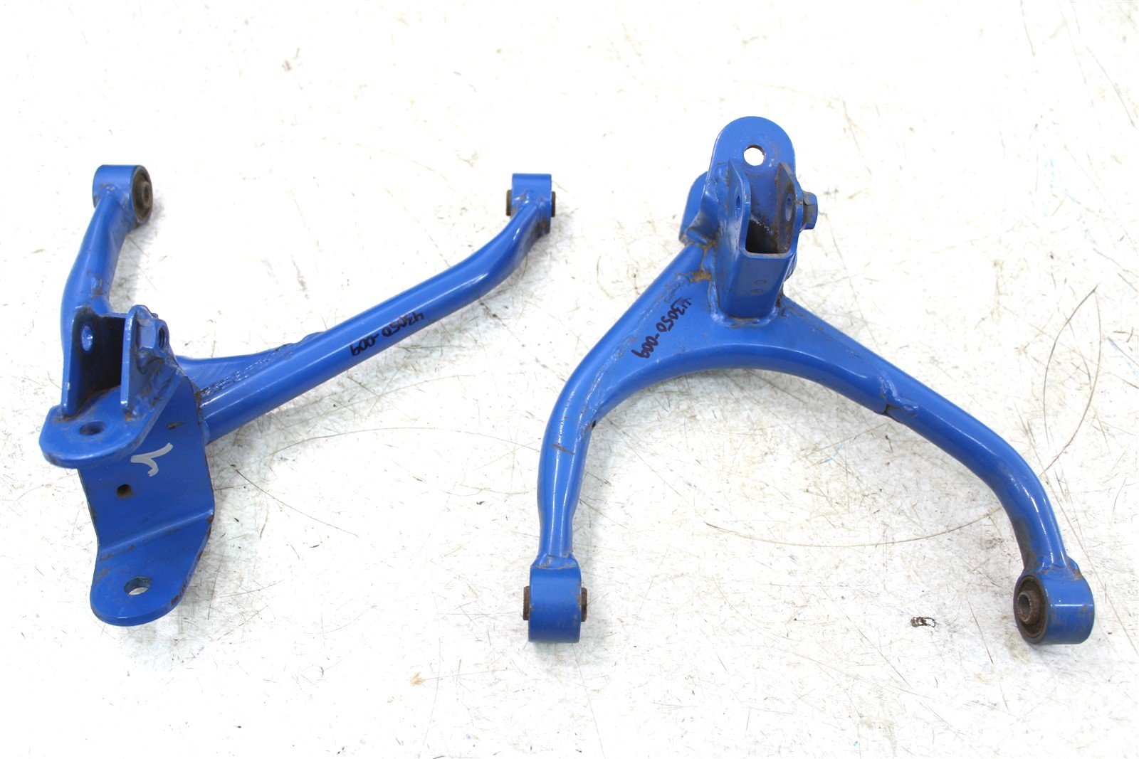 1988 Suzuki Quadsport LT 80 Front Lower Control A Arms