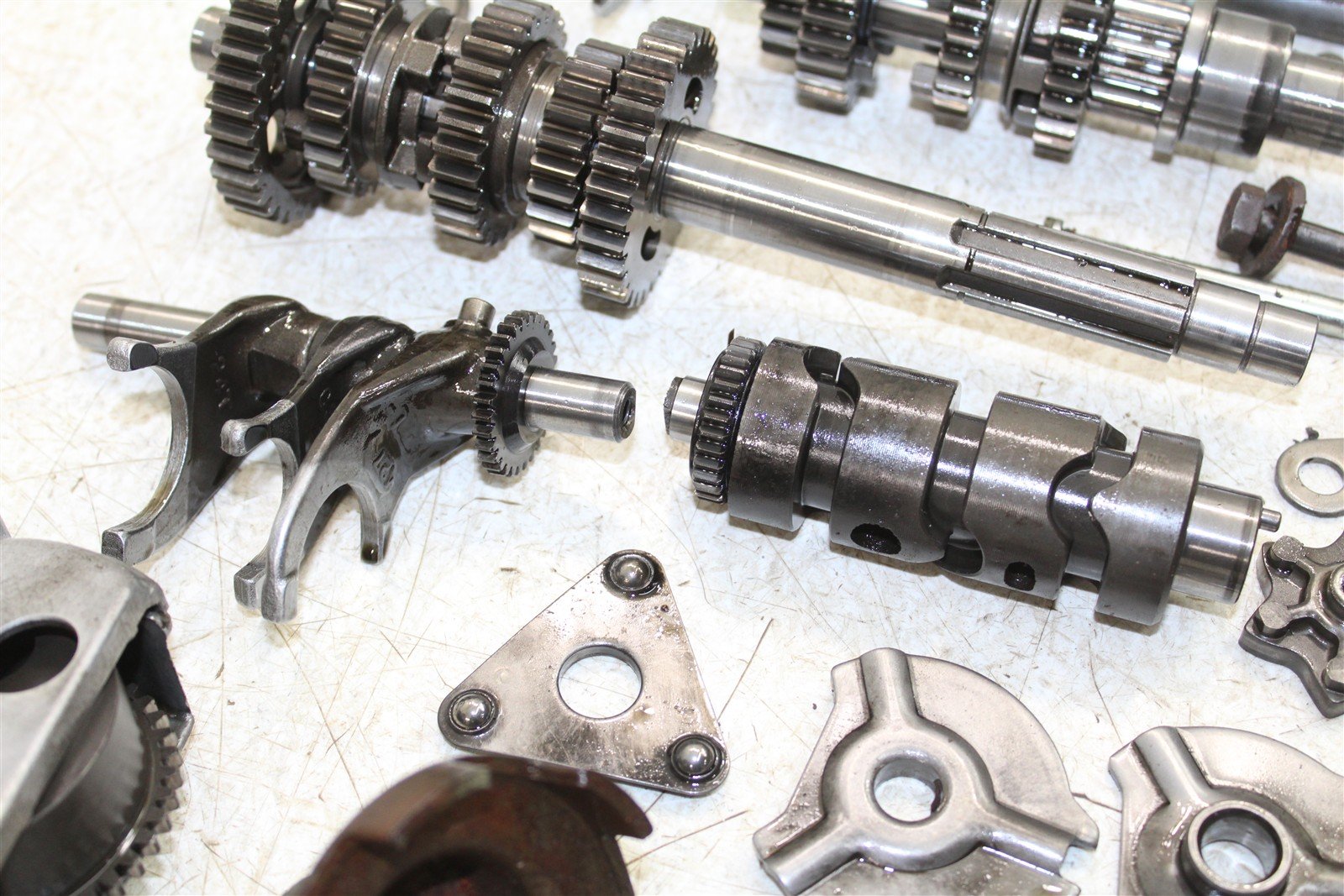1984 Honda ATC 200ES Transmission Gears Shift Shaft Forks Drum