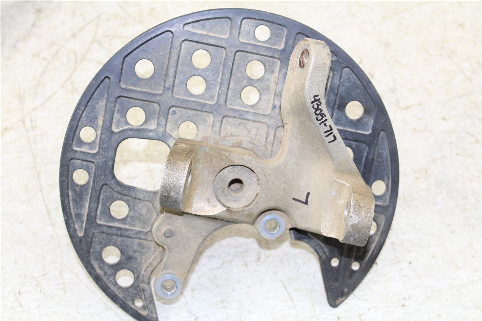 2007 Suzuki LTR 450 Front Left Spindle Knuckle