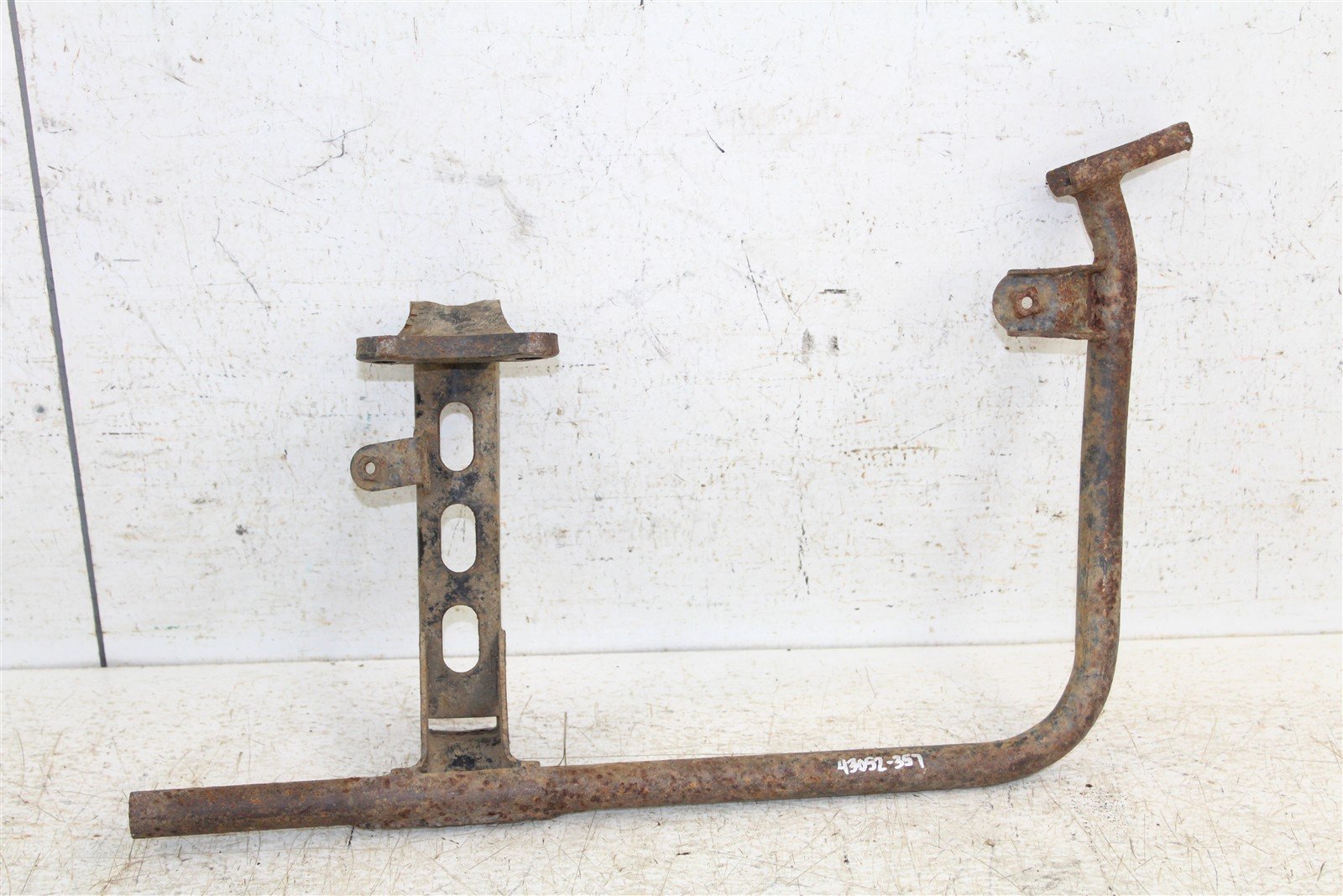 2005 Suzuki Ozark 250 Foot Pegs Rests Set Left Right
