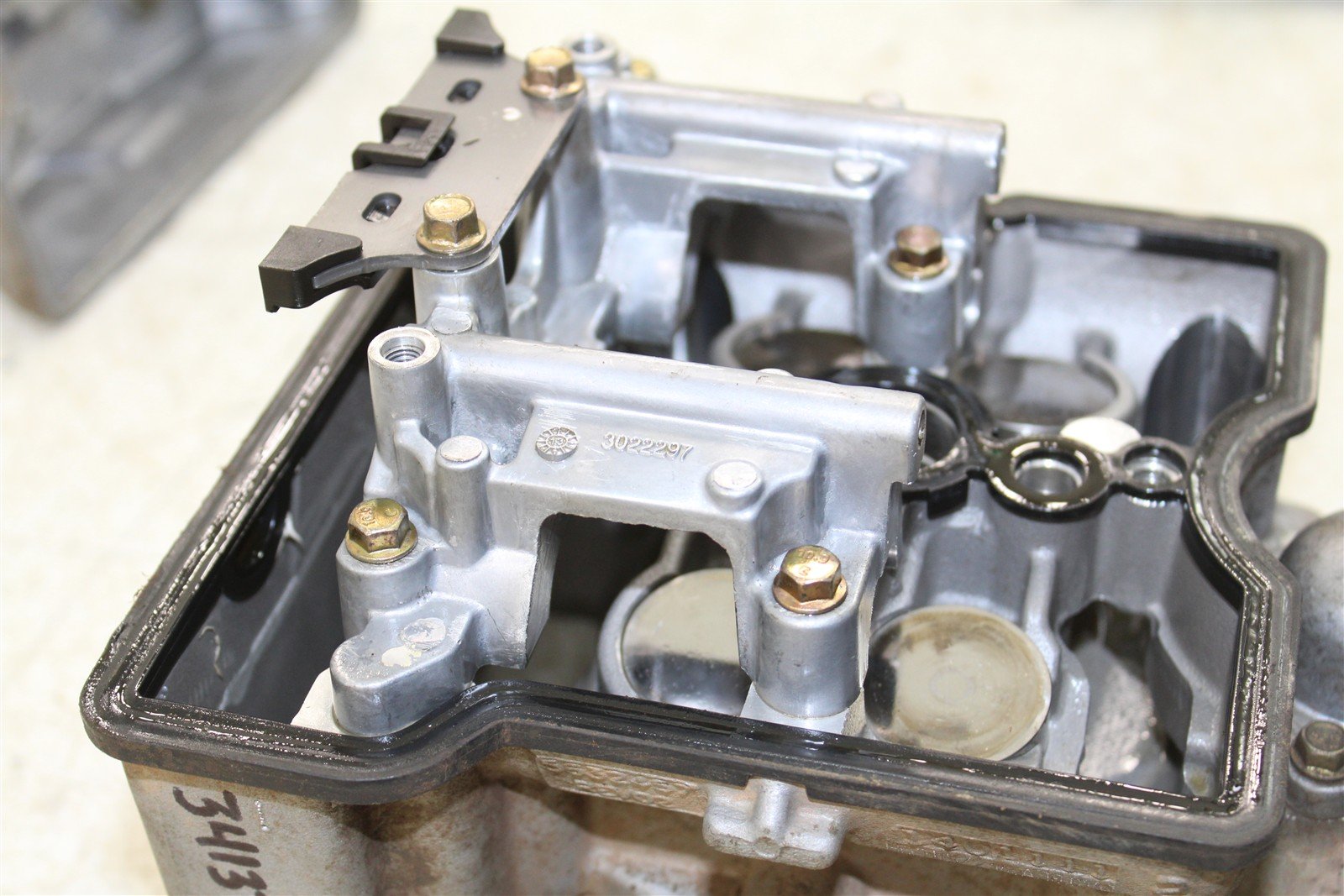 2014 Polaris Sportsman 570 4x4 Cylinder Head Valve Cover Intake Exhaust