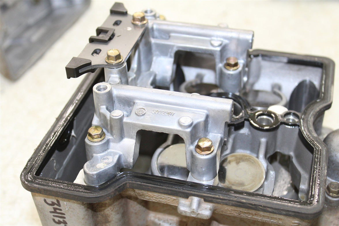 2014 Polaris Sportsman 570 4x4 Cylinder Head Valve Cover Intake Exhaust