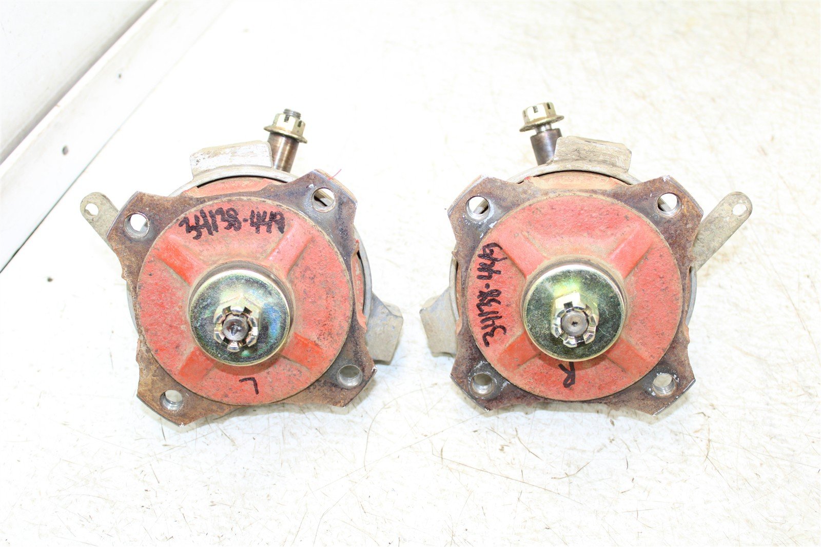 2006 Polaris Predator 50 Front Brake Drums Spindles Hubs Left Right