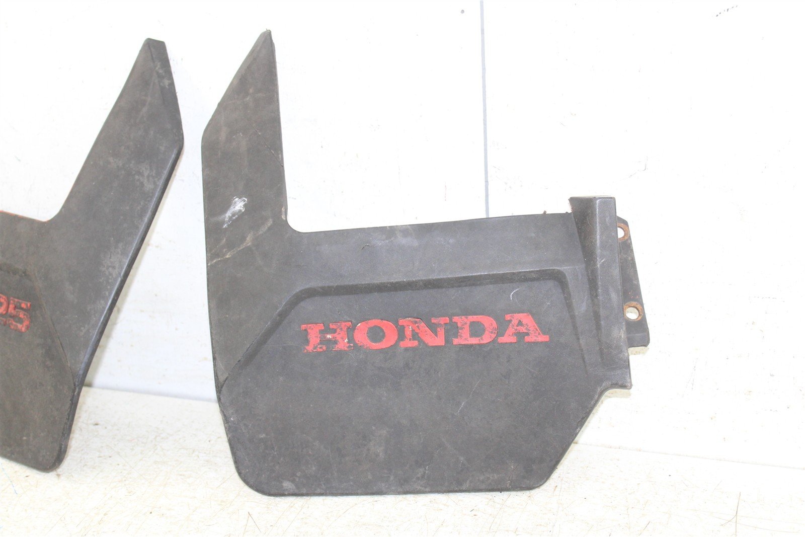 1985 Honda Fourtrax TRX 125 Rear Mud Flaps Shield
