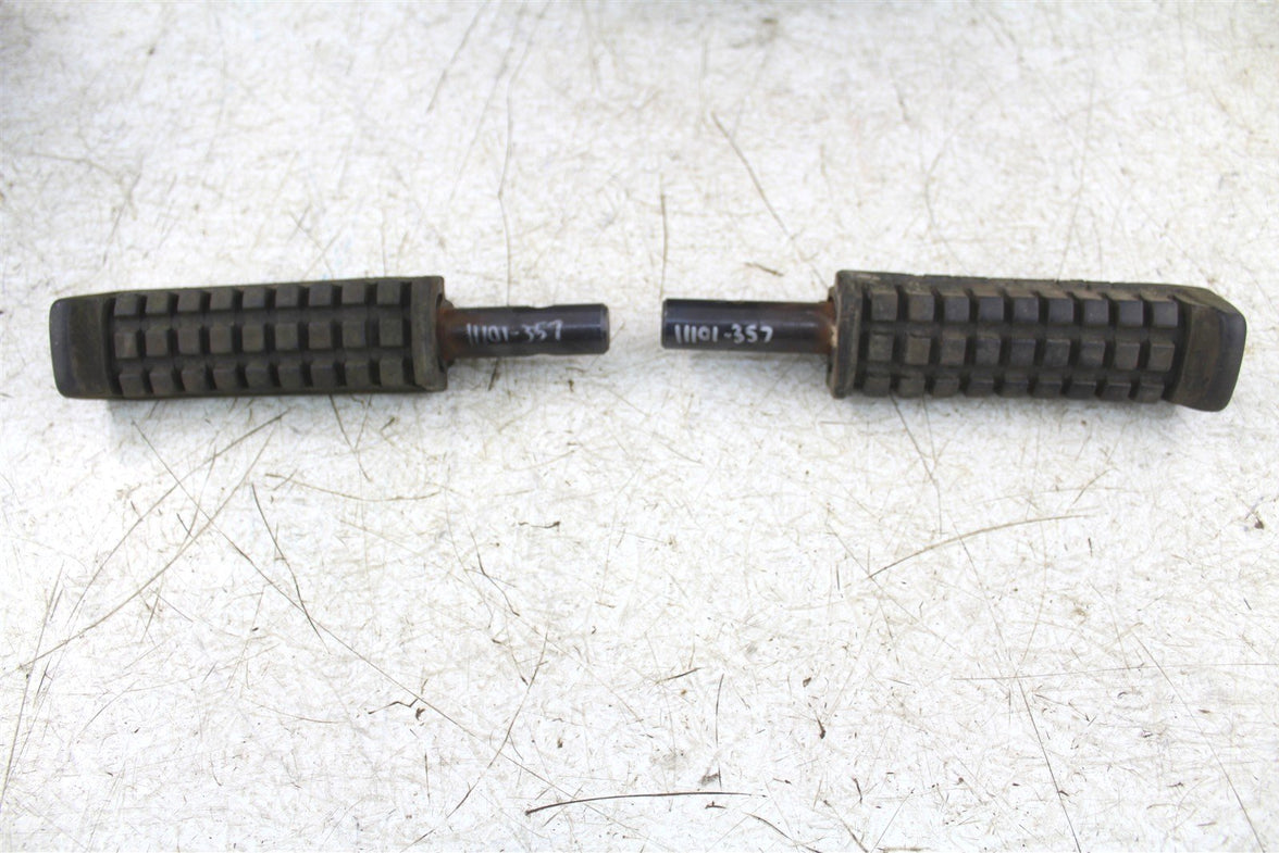 1985 Honda Fourtrax TRX 125 Foot Pegs Rests Set Left Right