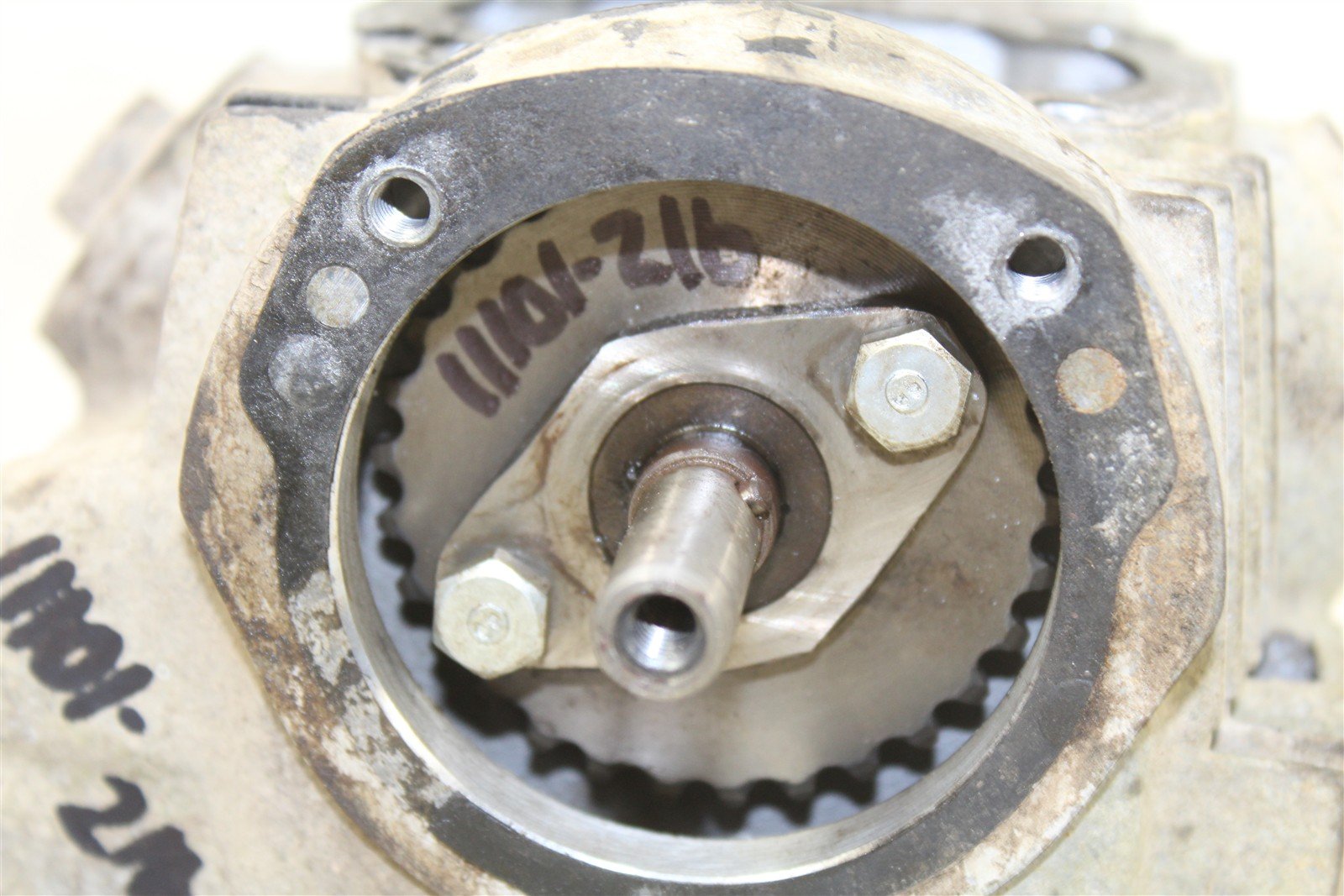 1985 Honda Fourtrax TRX 125 Cylinder Head w/ Camshaft Valve Cover Intake Exhaust