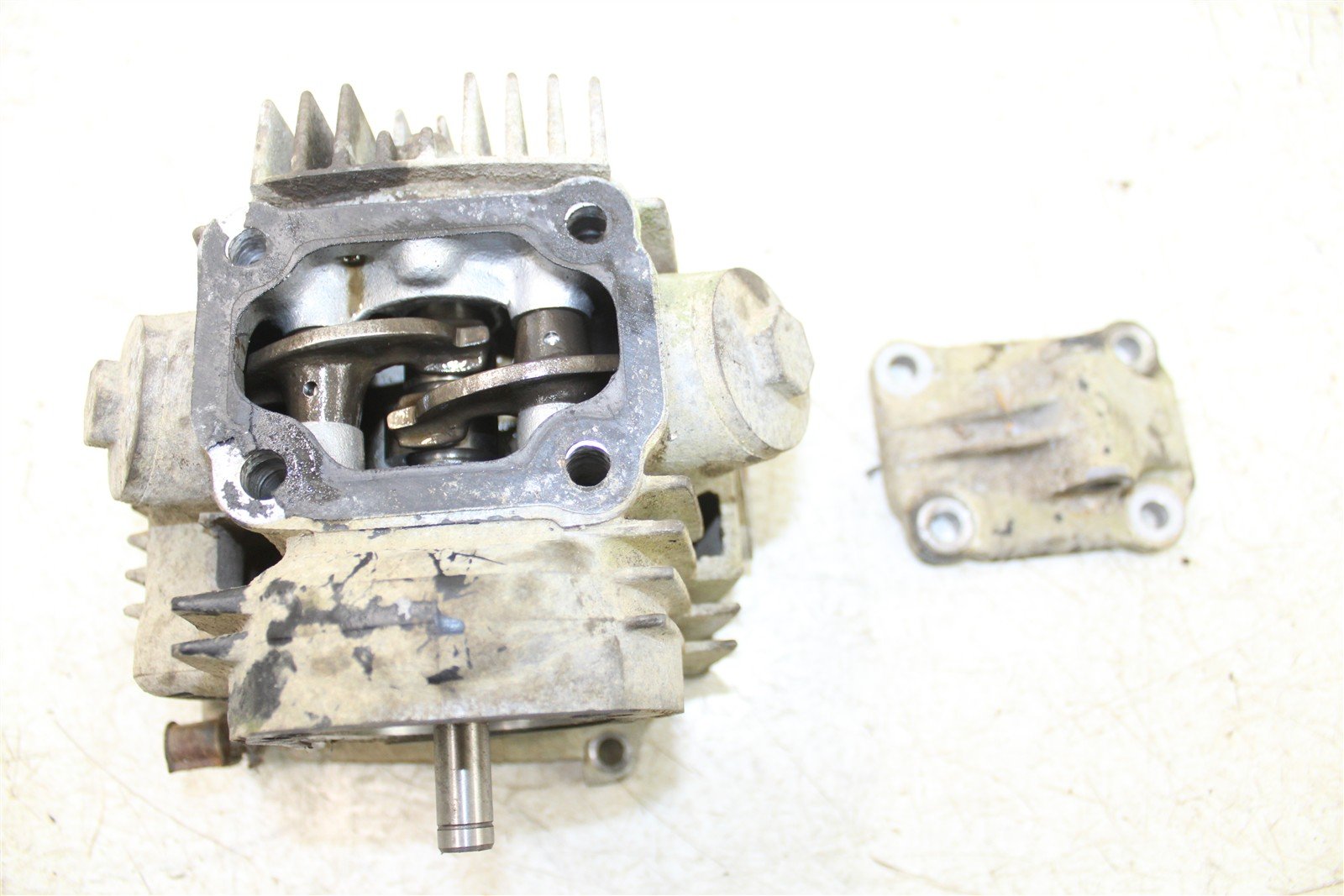 1985 Honda Fourtrax TRX 125 Cylinder Head w/ Camshaft Valve Cover Intake Exhaust