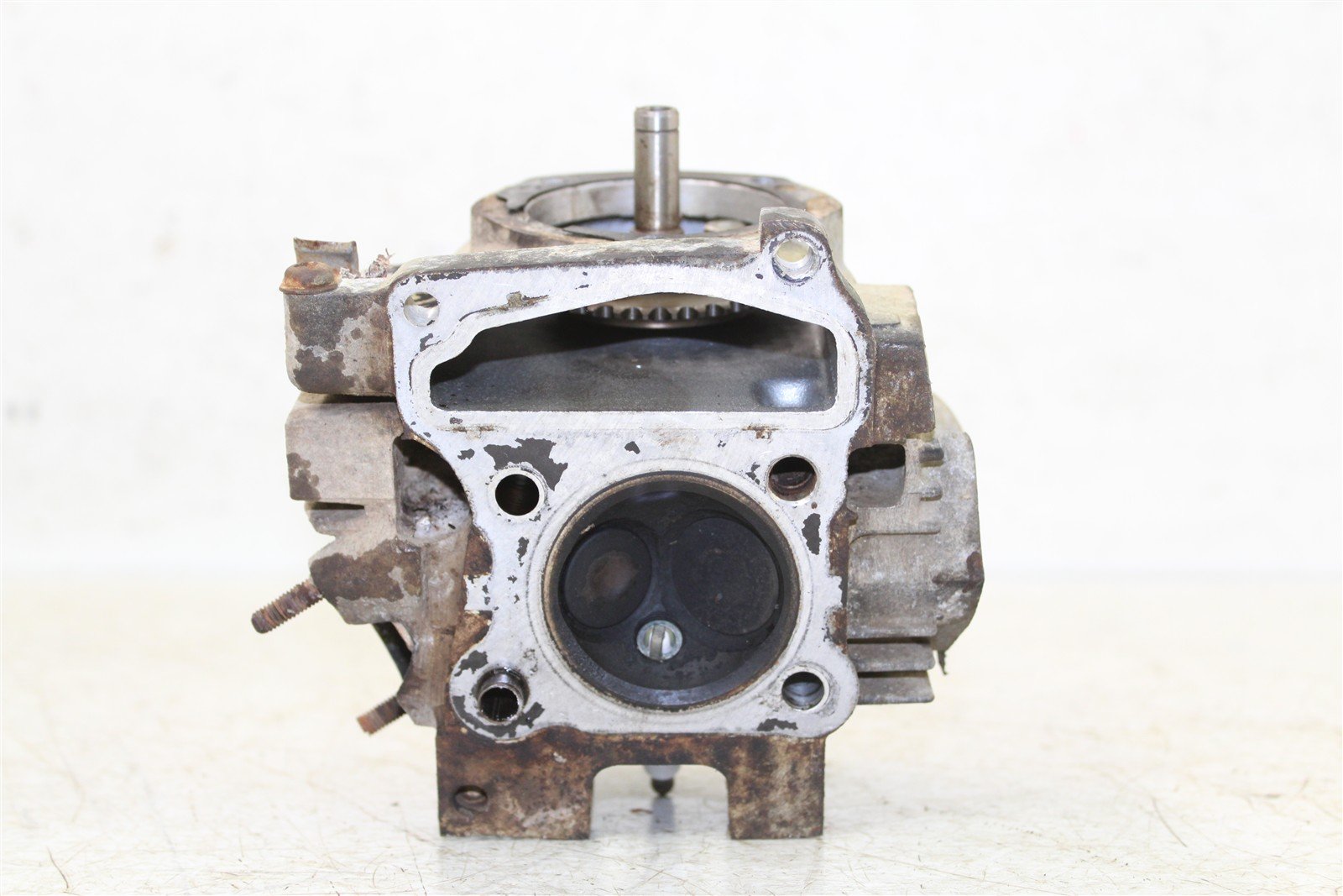 1985 Honda Fourtrax TRX 125 Cylinder Head w/ Camshaft Valve Cover Intake Exhaust