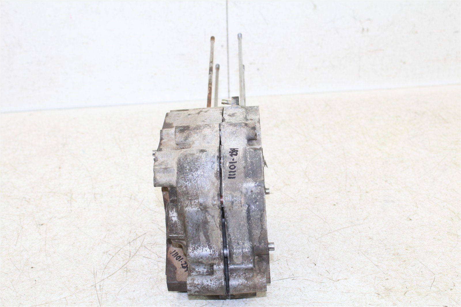 1985 Honda Fourtrax TRX 125 Engine Cases Crankcase Left Right