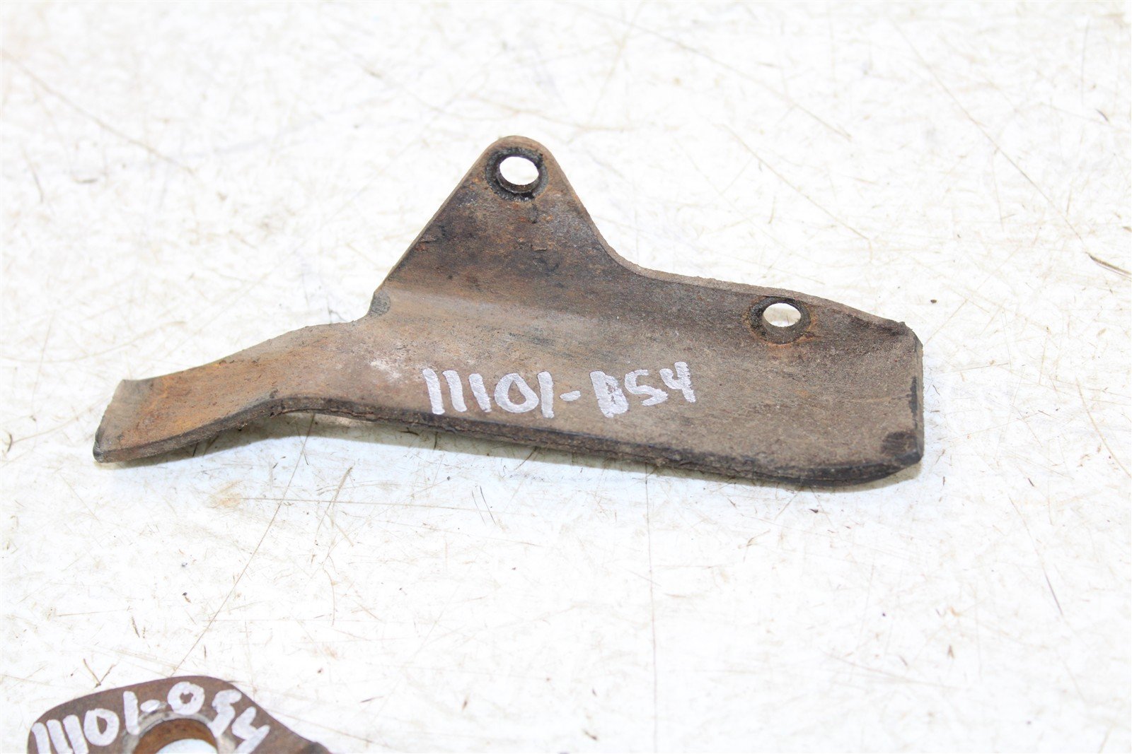 1985 Honda Fourtrax TRX 125 Chain Guide Guard w/ Axle Adjuster Bolt