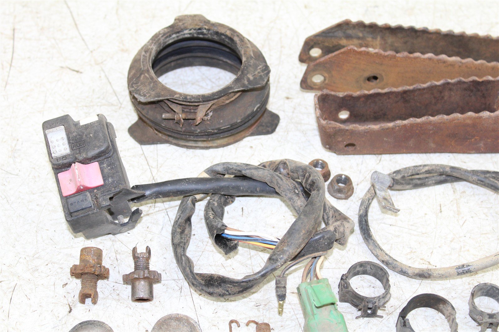 1997 Honda Foreman TRX 400 Chassis Bolt Kit Hardware 11102