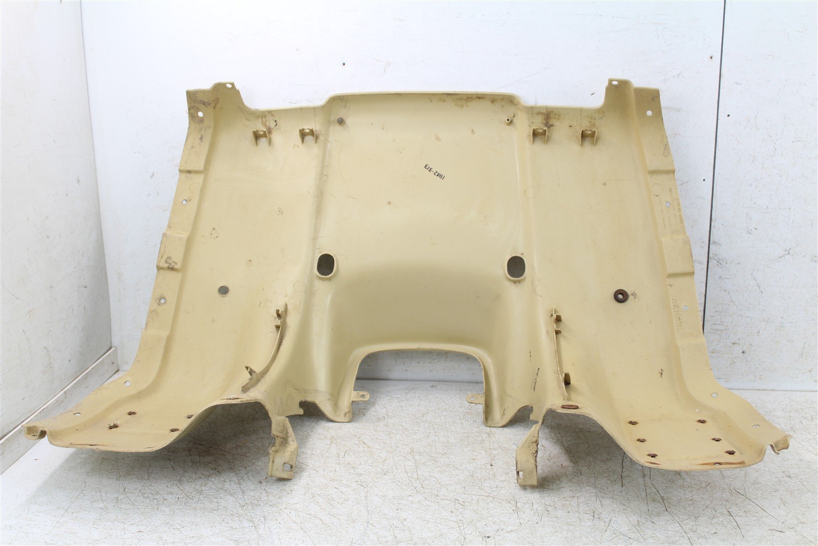 1997 Honda Foreman TRX 400 Front Fender Plastic 11102