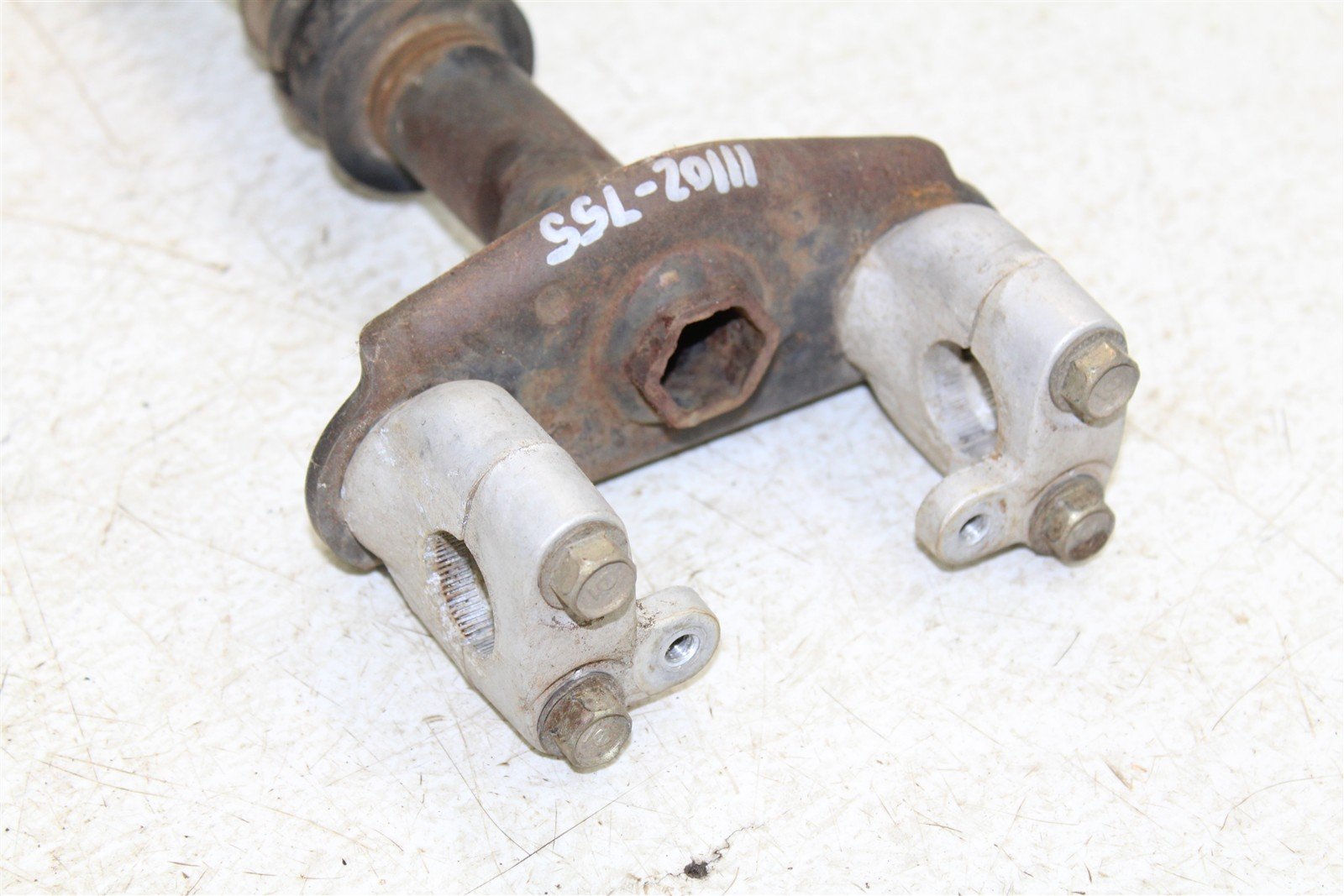 1997 Honda Foreman TRX 400 Steering Stem Shaft w/ Bar Mounts Clamps 11102