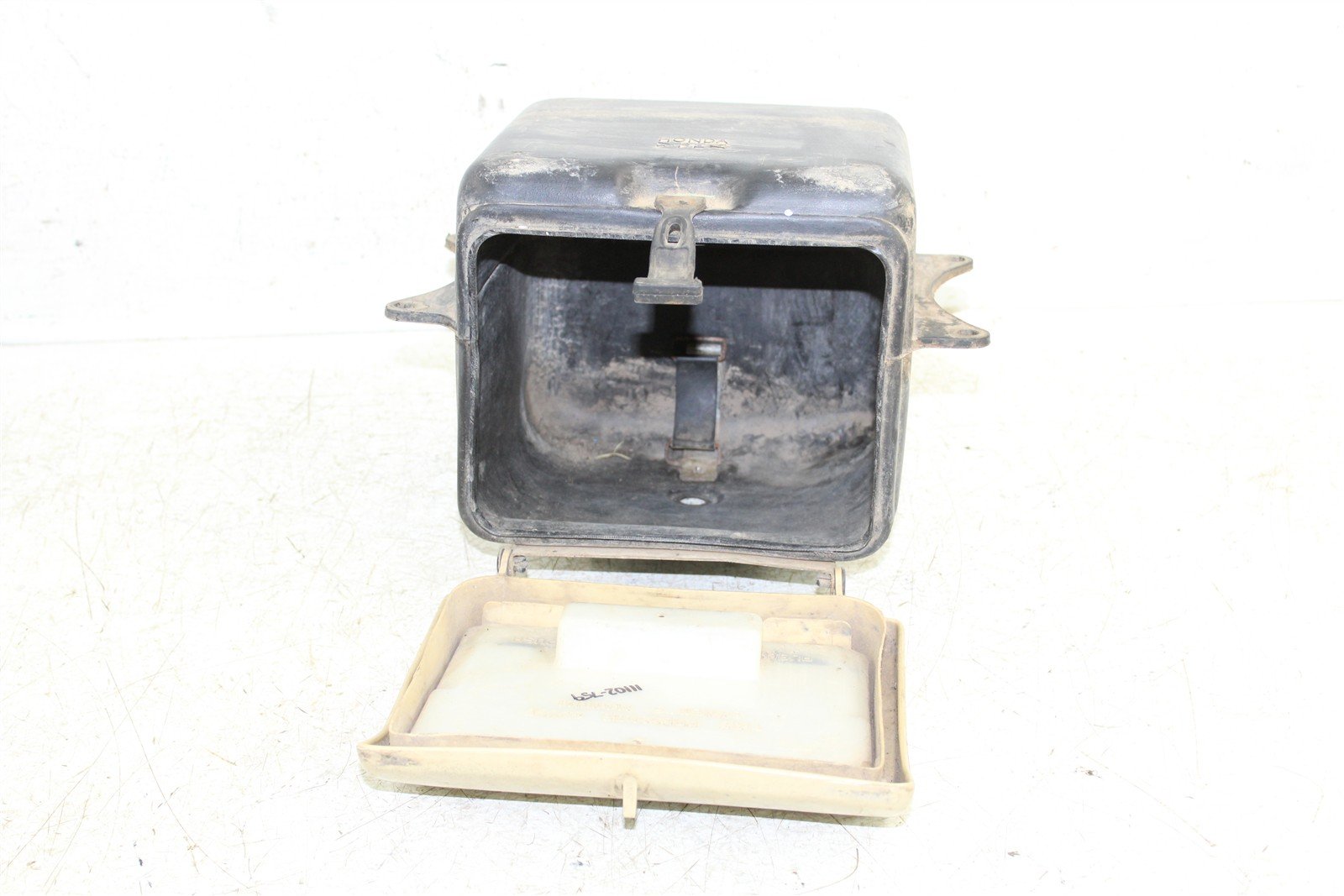 1997 Honda Foreman TRX 400 Storage Tool Box Container 11102