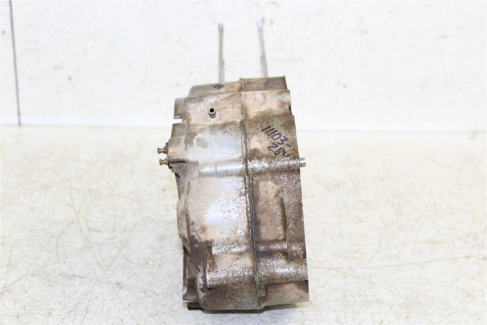 2005 Honda TRX 90 Engine Cases Crankcase Left Right 11103