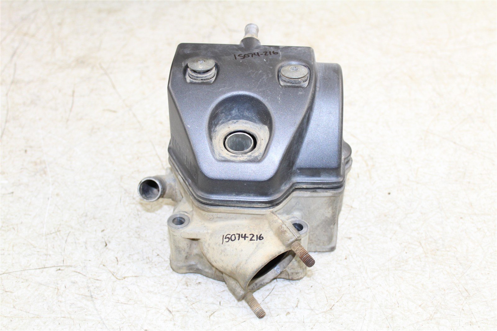 2014 Honda CRF 450R Cylinder Head Valve Cover 15074