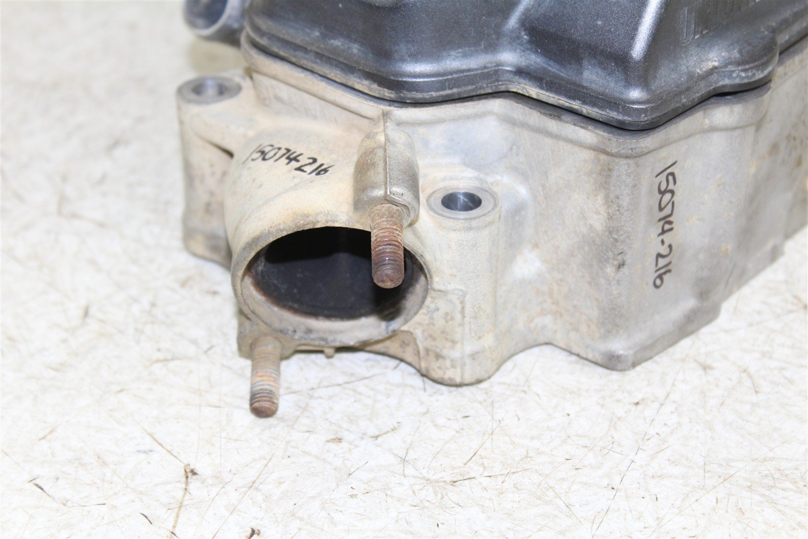 2014 Honda CRF 450R Cylinder Head Valve Cover 15074