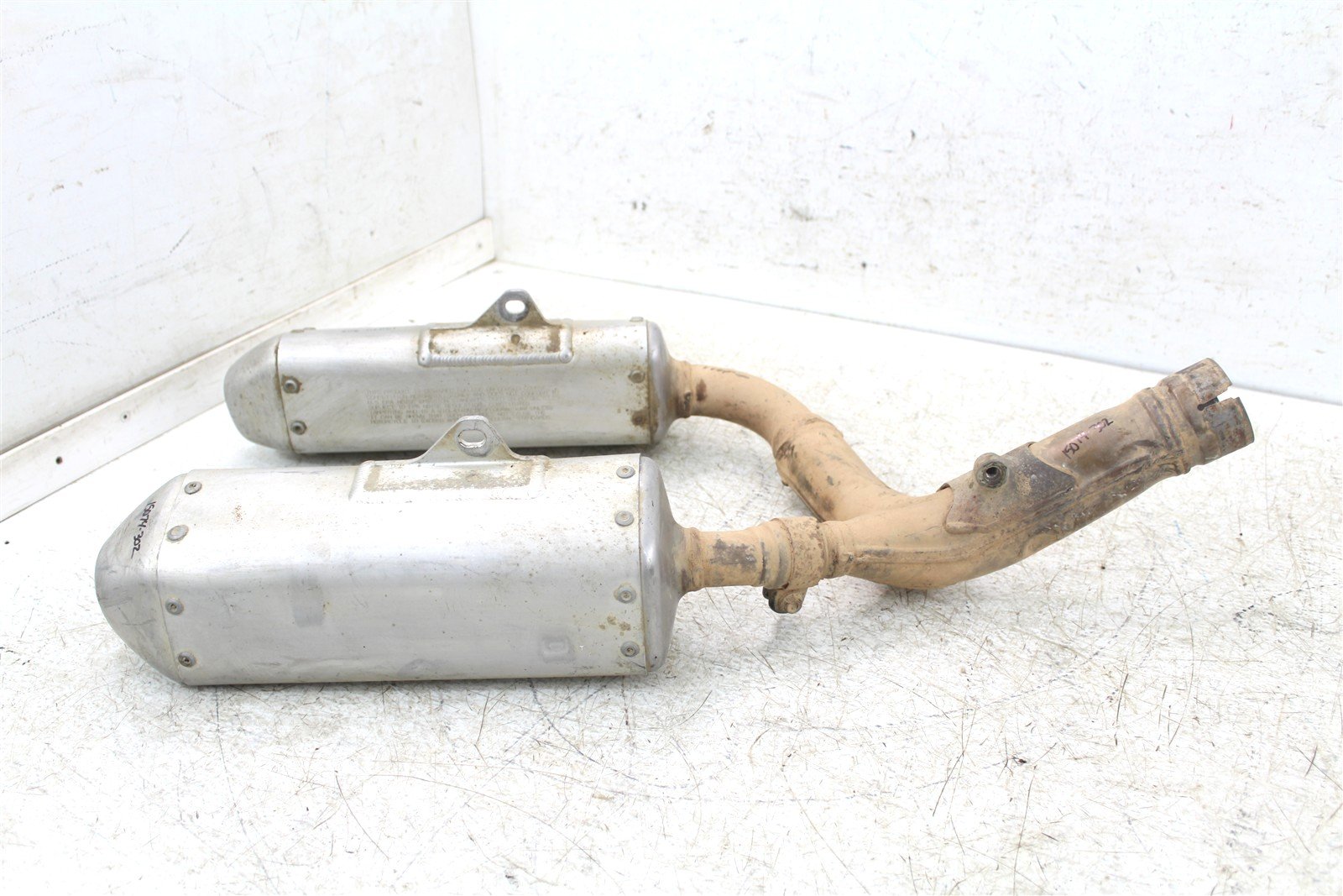 2014 Honda CRF 450R Exhaust Silencers Mufflers 15074