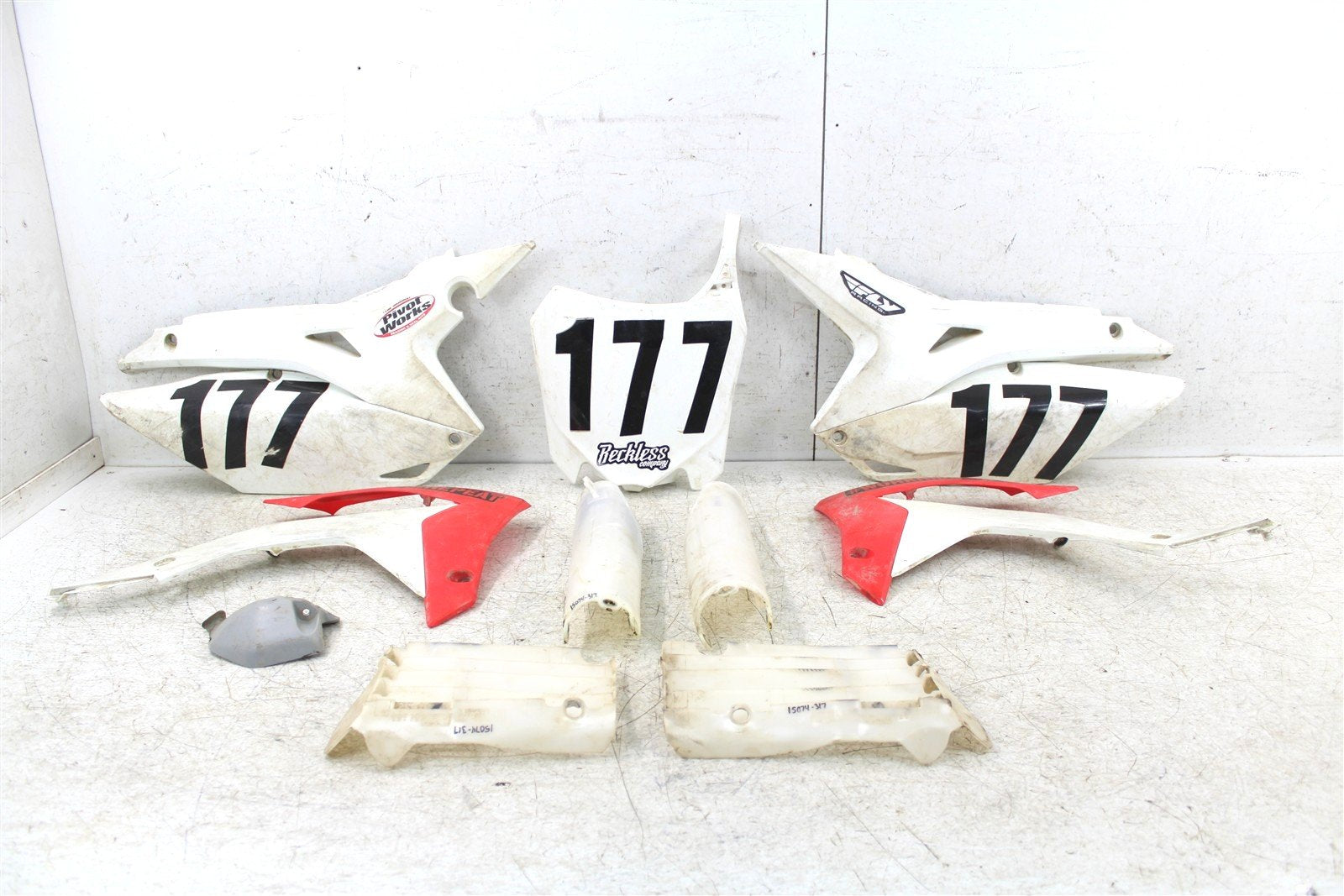 2014 Honda CRF 450R Plastic Set Rear Front Number Plate Tank Shrouds Guard 15074