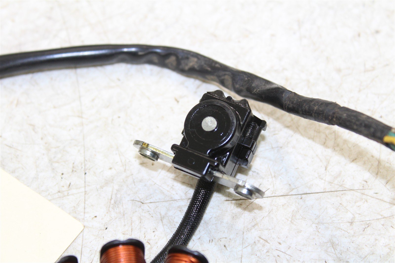 2014 Honda CRF 450R Stator Plate Magneto Coil 15074