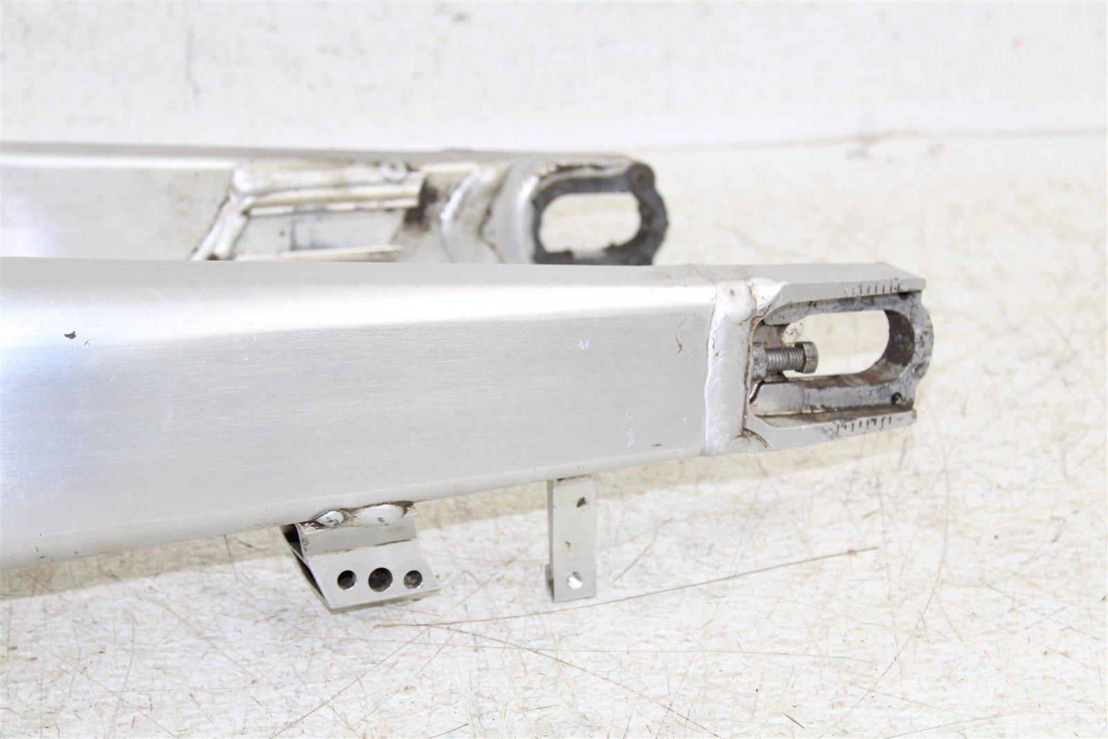 2014 Honda CRF 450R Swingarm Swing Arm 15074