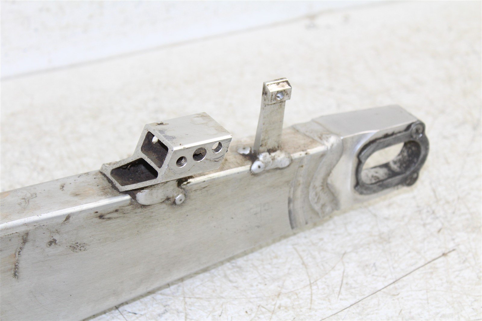 2014 Honda CRF 450R Swingarm Swing Arm 15074