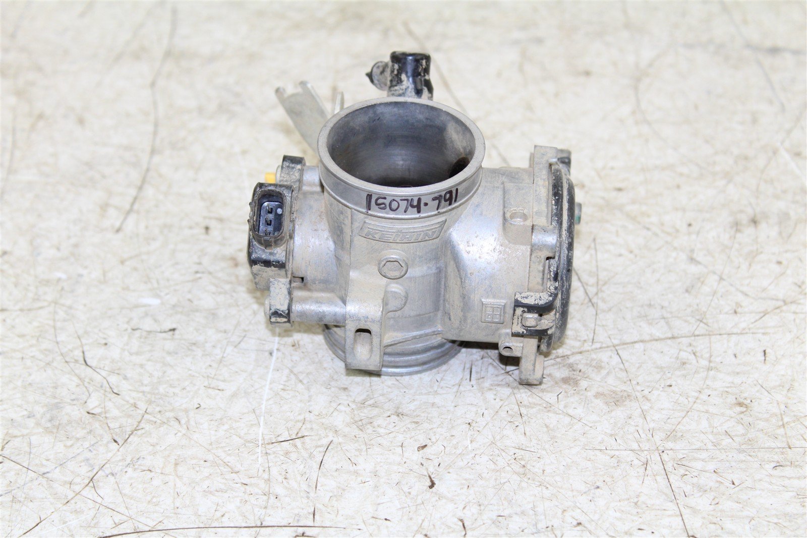 2014 Honda CRF 450R Throttle Body 15074