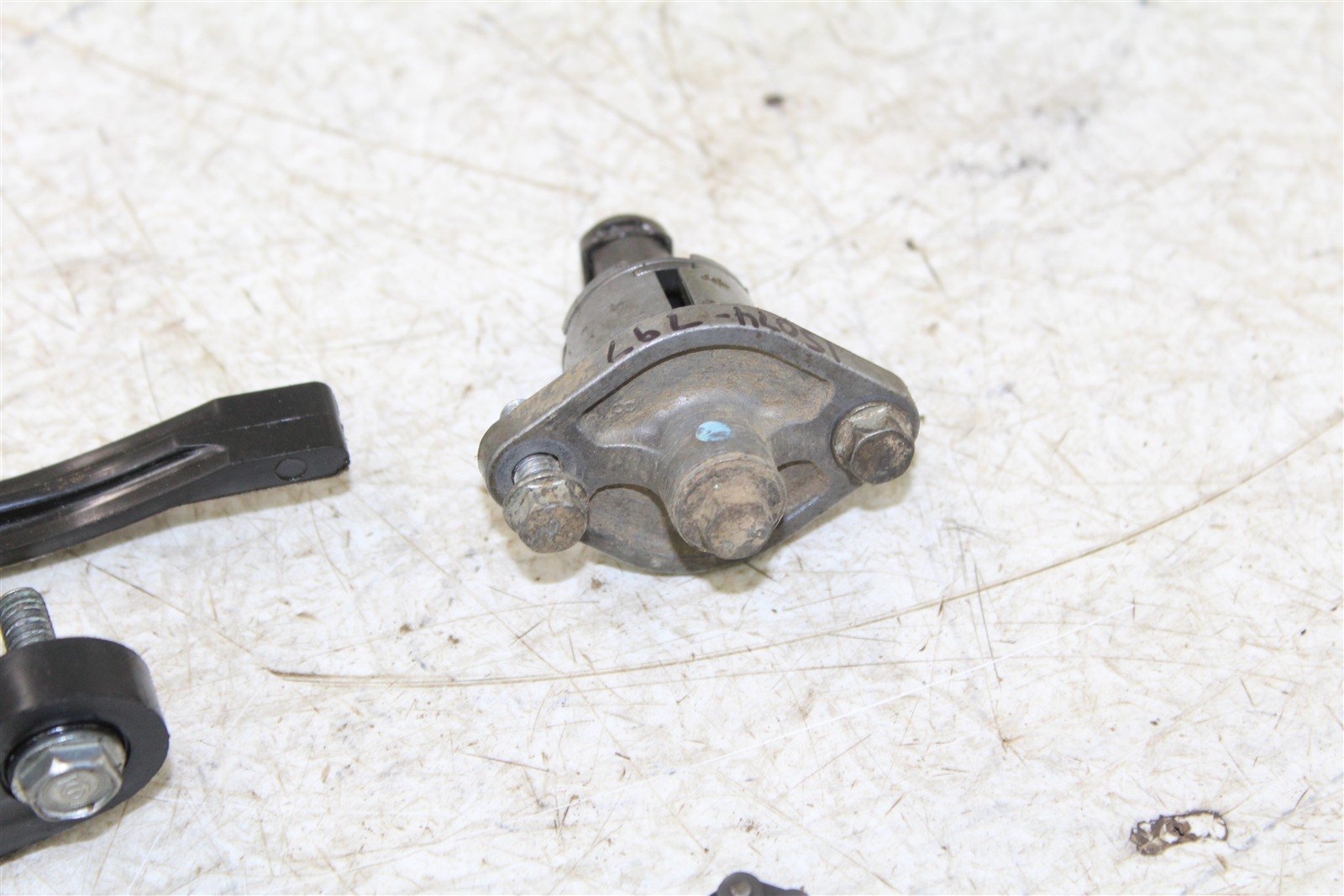 2014 Honda CRF 450R Timing Chain Guides Slides w/ Camshaft Tensioner 15074