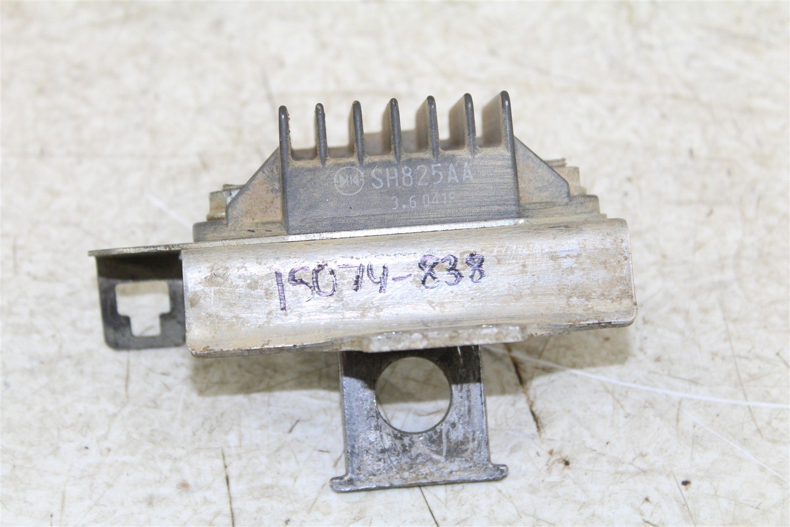 2014 Honda CRF 450R Voltage Regulator Rectifier 15074