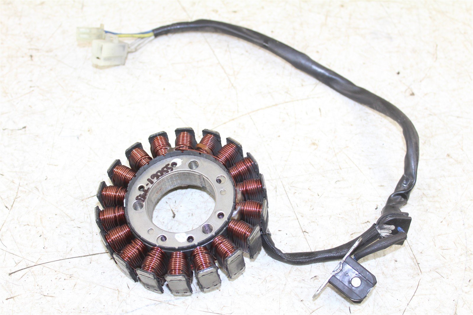 2001 Yamaha YZF 600R Stator Magneto Coil 55061