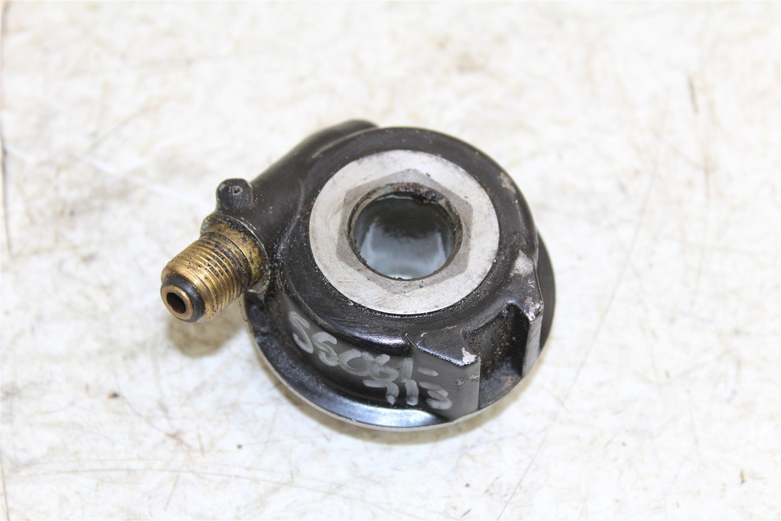 2001 Yamaha YZF 600R Speedometer Wheel Speed Drive Cable Gear 55061