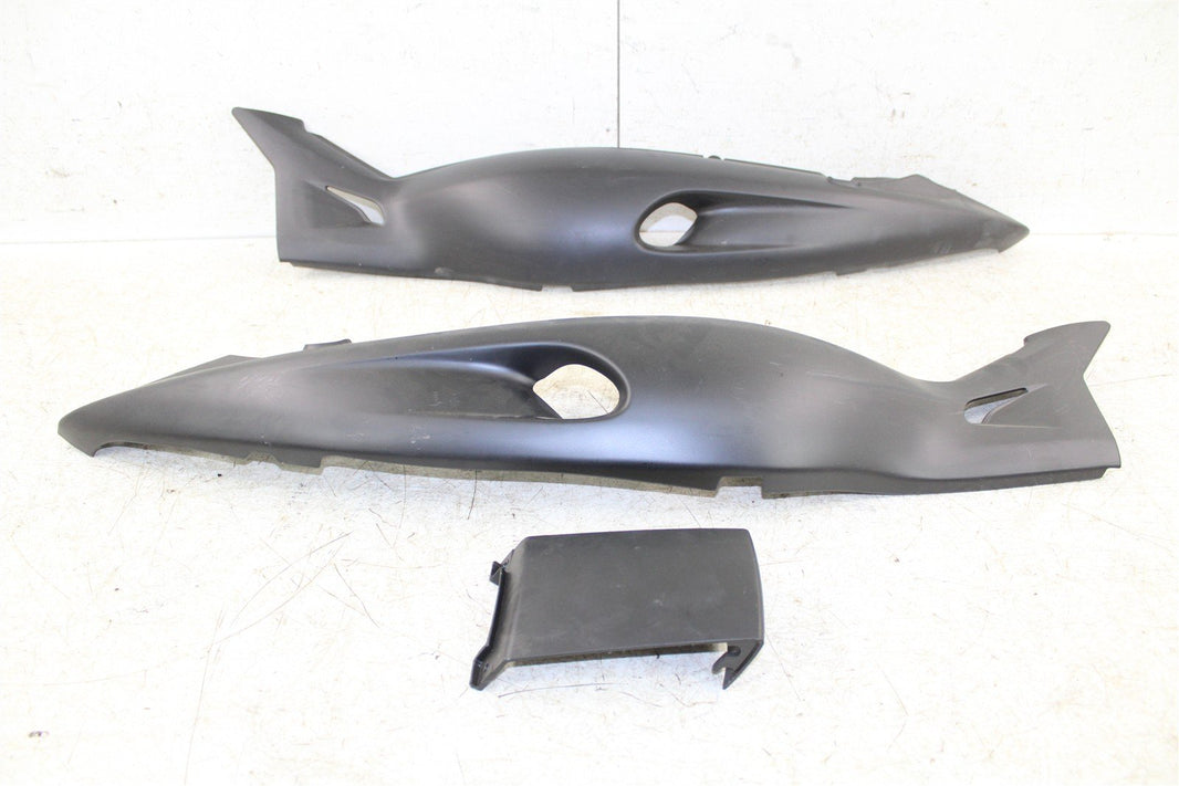 2001 Yamaha YZF 600R Rear Tail Fender Plastic Side Panels Covers 55061