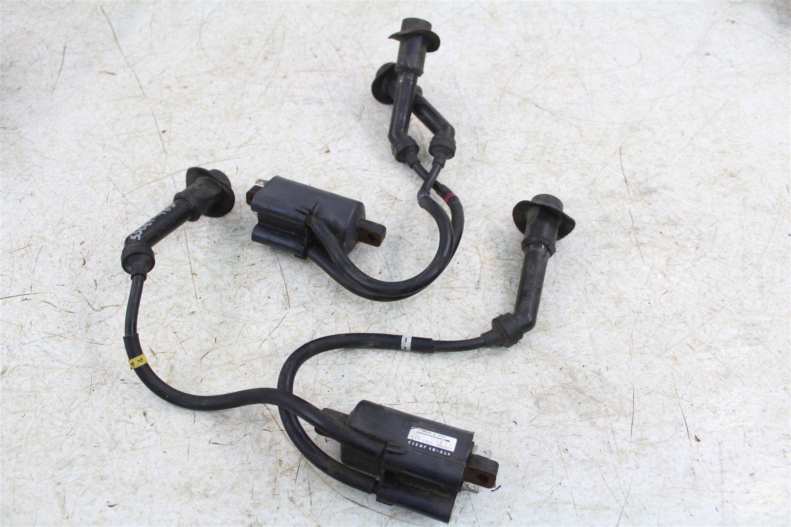 2001 Yamaha YZF 600R Ignition Coils Spark Plug Boots 55061